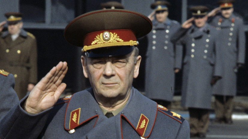 Маршал Соколов Сергей Леонидович...