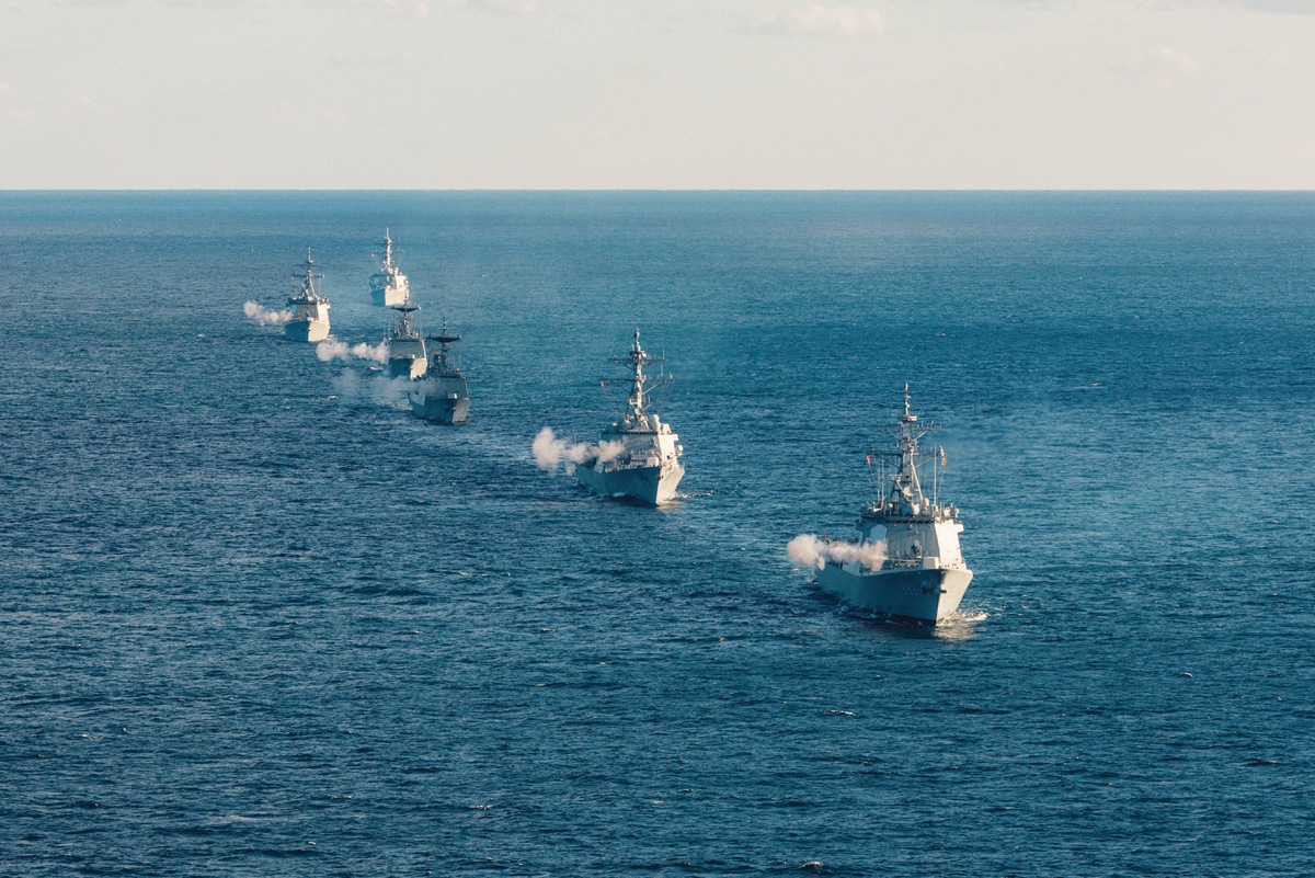    pacom.mil