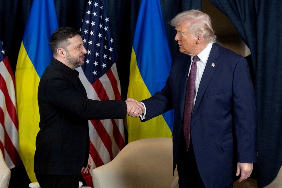   Во французском Эвиане с 15-го по 17-е июня пройдет саммит G7, на котором возможна встреча Трампа и Зеленского. REUTERS