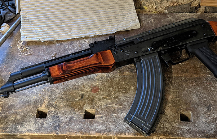 Лакированное дерево./ Фото: reddit.com
