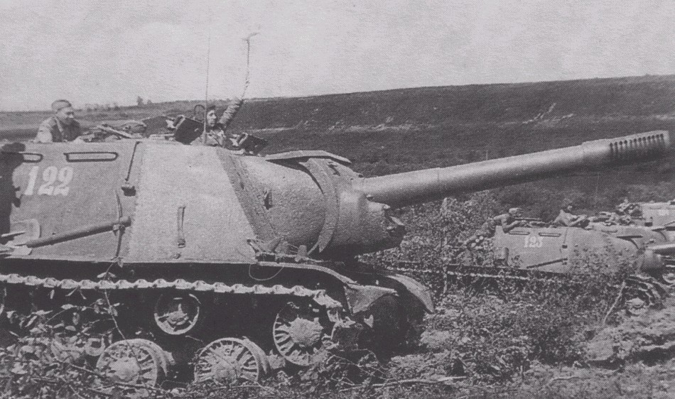 ИСУ-152. Фото для иллюстрации из октрытых источников.