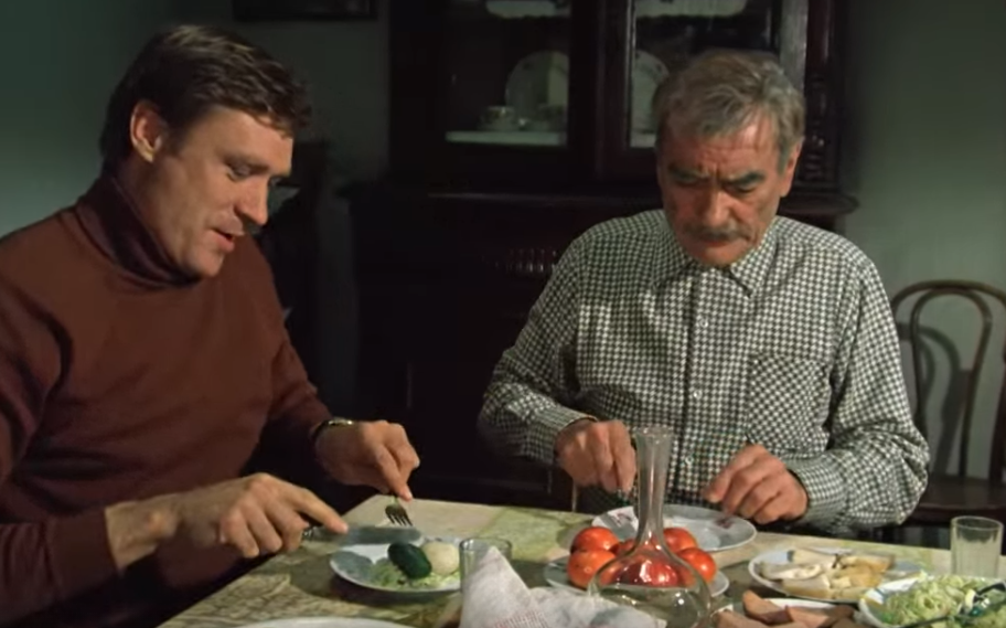 Кадр из фильма "Мужики!.."