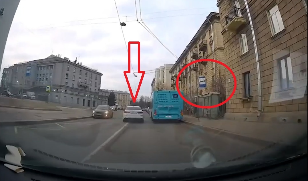 Лишают прав водителей за объезд автобуса и это законно, так постановил Верховный суд