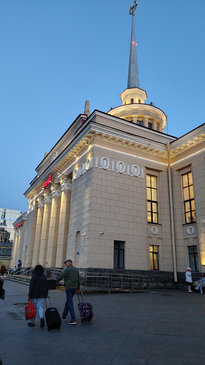 Вокзал в Петрозаводске выглядит замечательно