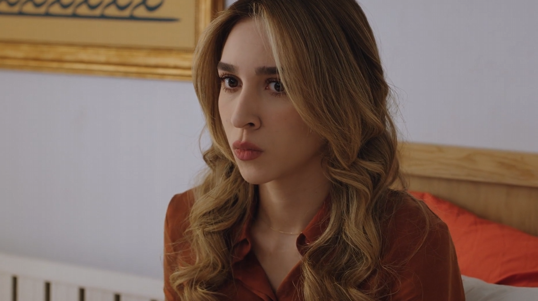 Кадр из сериала "Клюквенный щербет" 35 серия 4 сезона