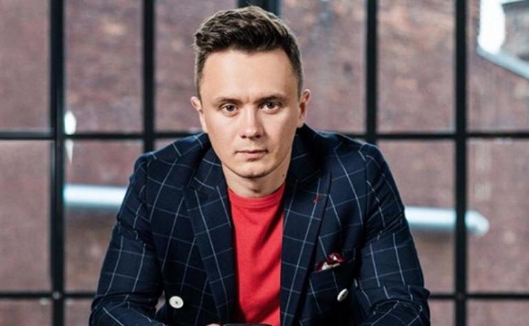 «Шут или гений внимания?»: Психологический портрет Ильи Соболева и как распознать такой типаж в своем окружении
