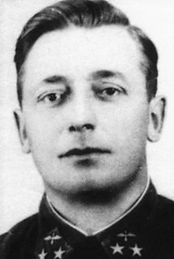 Виктор Григорьевич Жолудев (22 марта 1905, Углич, Ярославская губерния — 21 июля 1944, Волковысский район, Белостокская область) — советский военный деятель, генерал-майор (19 января 1942 года). Герой Советского Союза (11 ноября 1944 года, посмертно)