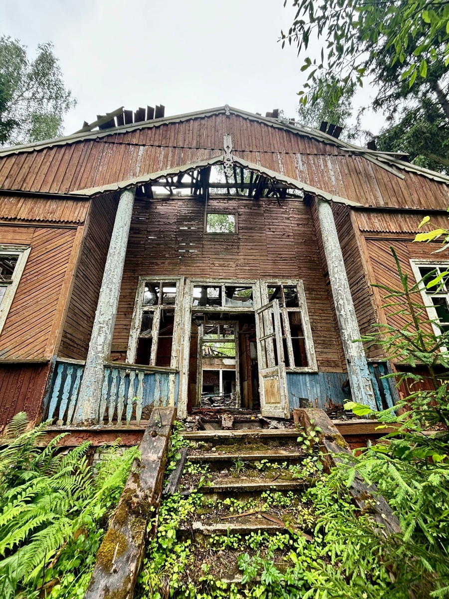 Заброшенный детский лагерь Василёк. Дмитров.