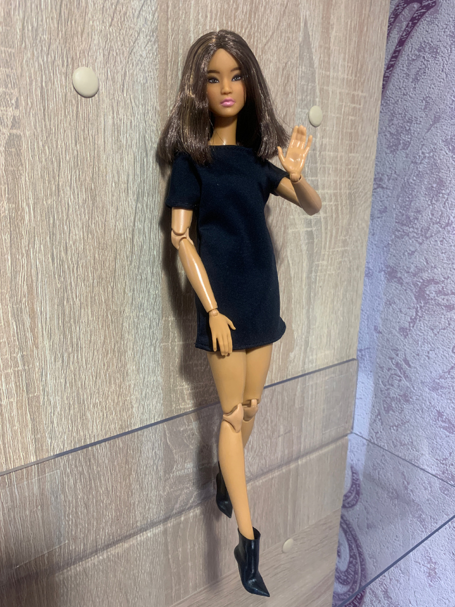Barbie Basics 01
