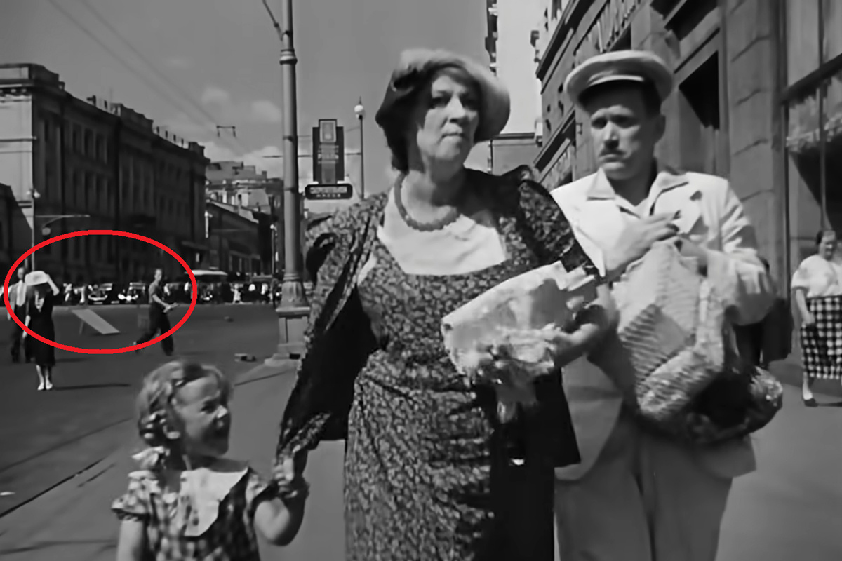 Киноконцерн «Мосфильм» / YouTube📷Кадр из фильма «Подкидыш», режиссер Татьяна Лукашевич, 1939 год