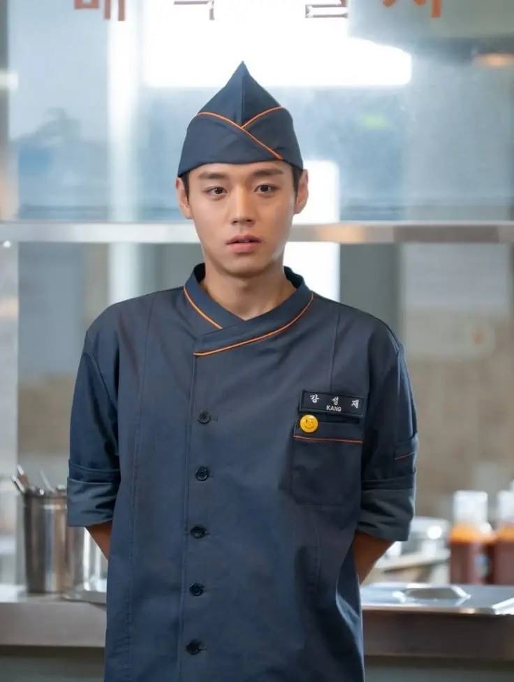Park Ji-hoon. Пак Джи-хун.