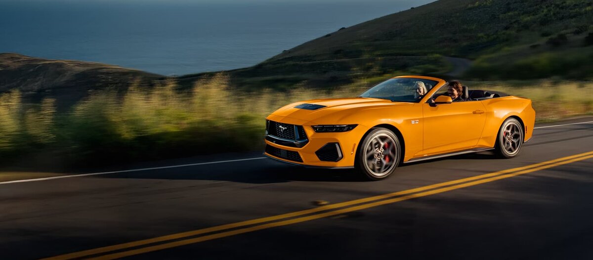    Ford Mustang