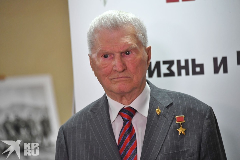    Командир Группы " Альфа" генерал-майор Геннадий Зайцев Владимир ВЕЛЕНГУРИН