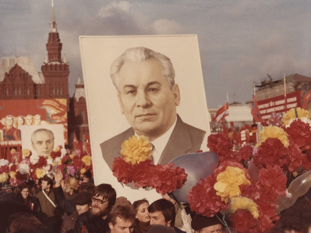 Источник изображения: https://love80s.ru/history/84/02/13/konstantin_chernenko_general_secretary/photos/