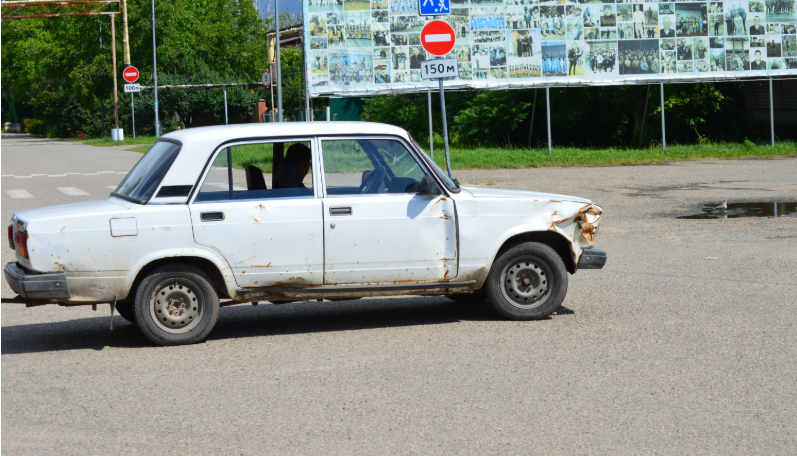 Фото автора. 14.06.2026. Станица.ВАЗ–2107. Она ещё и двигается.
