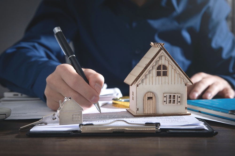    Дарственная на дачу в 2026 году: правила оформления. / iStock