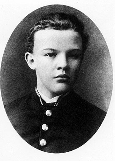 Выпускник Симбирской гимназии Владимир Ульянов. 1887 год.