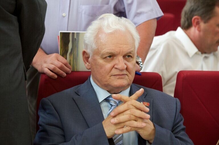   Андрей Бурмистров
