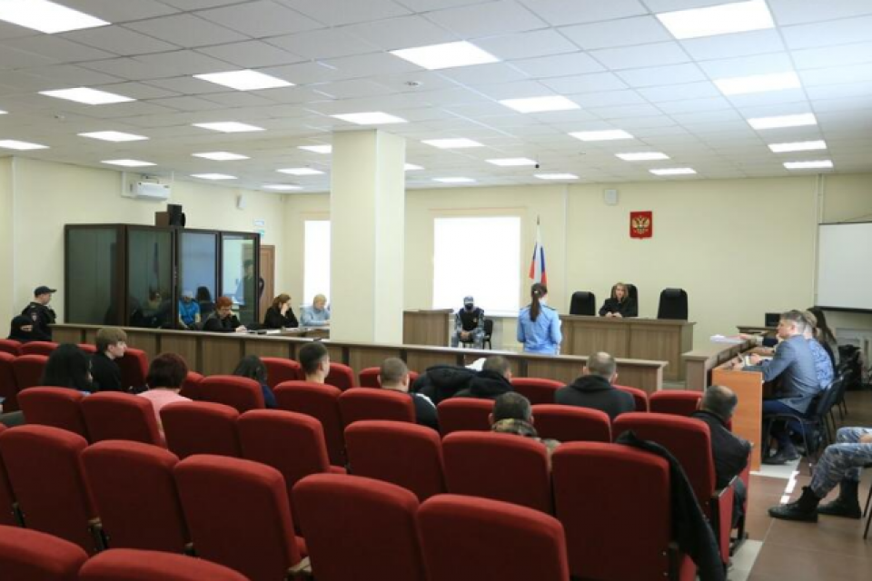 Суд над автоподставщиками в Барнауле
Фото: amic.ru