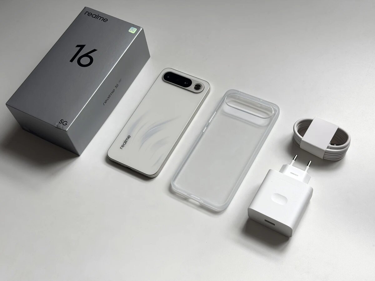    Обзор realme 16 5G: тонкий корпус, батарея 7000 мАч и две камеры по 50 Мп MegaObzor.com