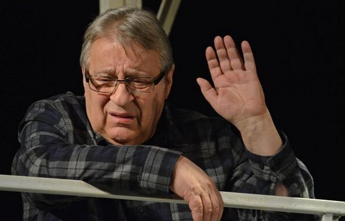 Жил с тараканами, в горах мусора и справлял нужду в бутылки: Что случилось с пропавшим братом Геннадия Хазанова
