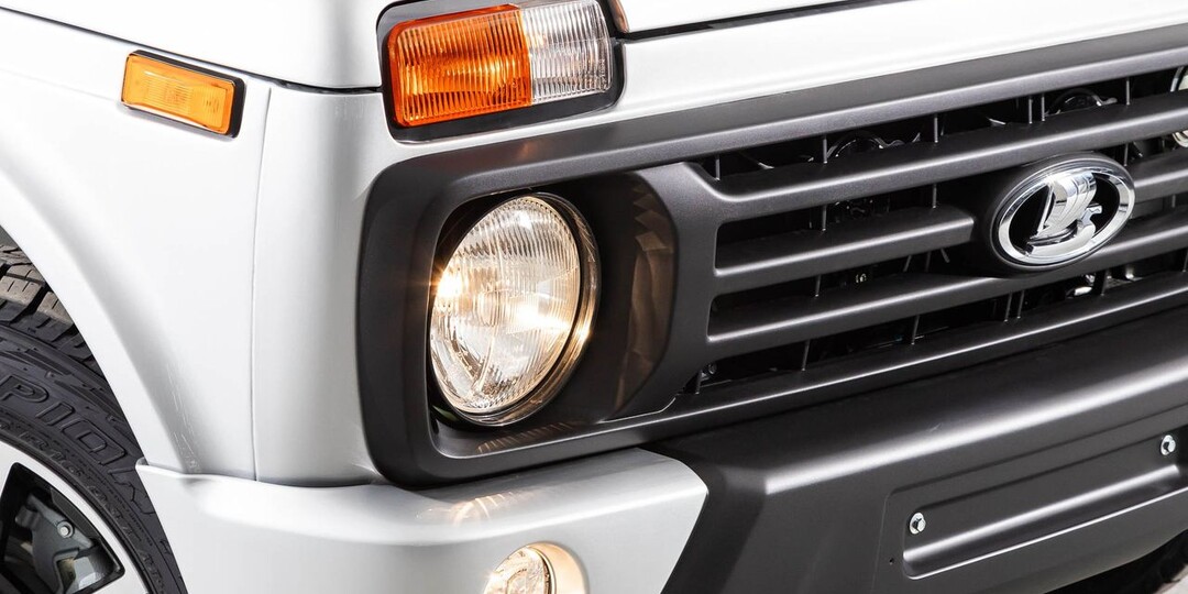 Коммерческие Lada Niva Legend начали продаваться с выгодой в 100 тыс. рублей