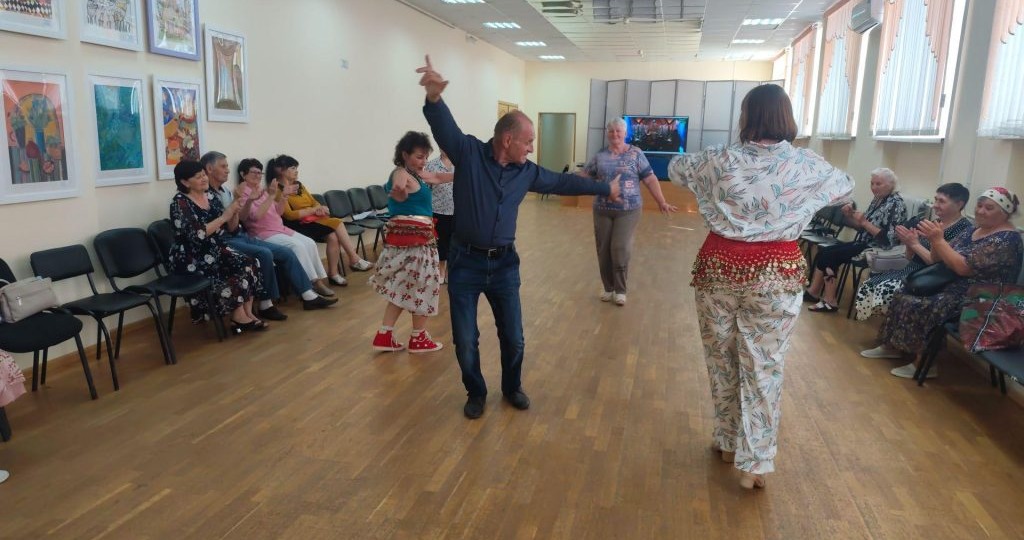 В РДК «Юбилейный» состоялся вечер для элегантных гостей «Возраст танцу не помеха!»