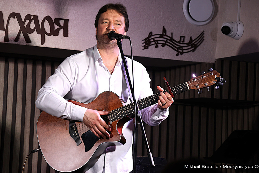 Дмитрий Вешнев
