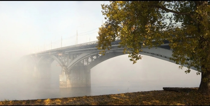 Нравятся мне мосты, как символ перехода с одного берега на другой