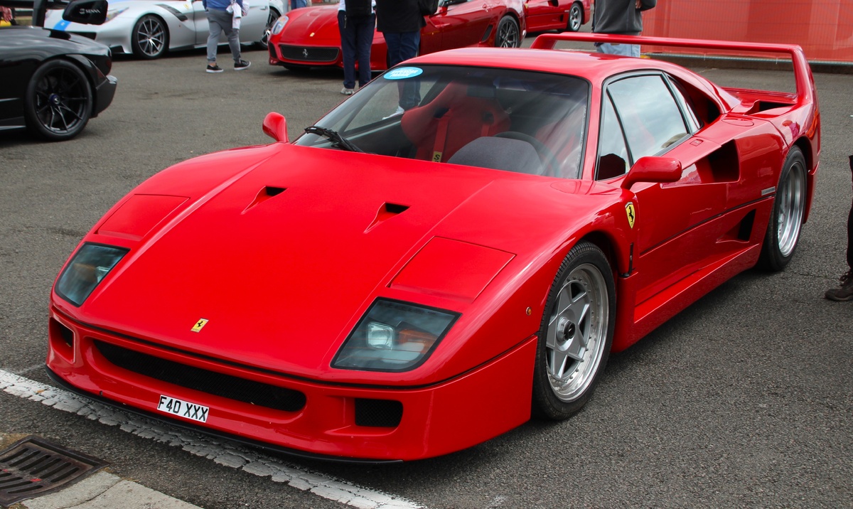 Ferrari F40. Источник: wikipedia