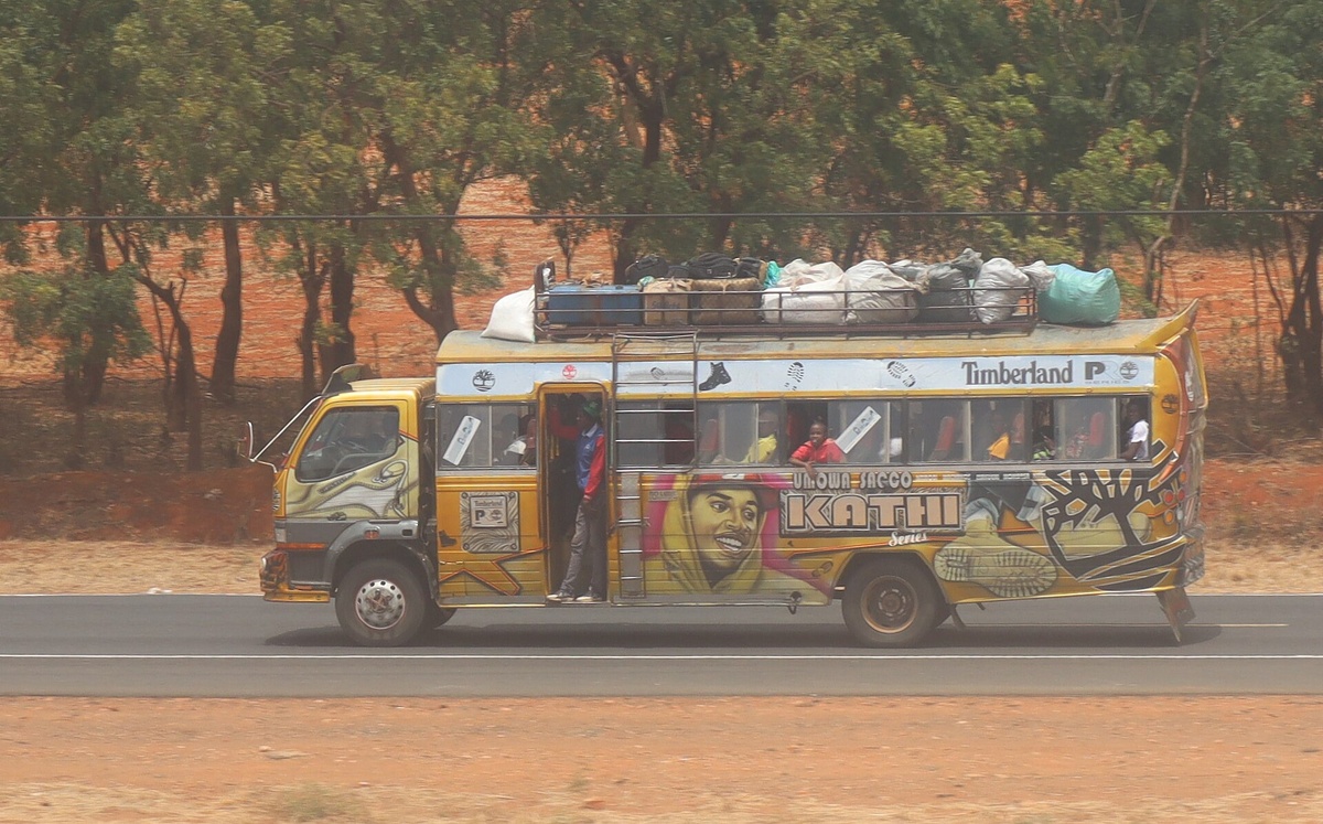 фото: https://en.wikipedia.org/wiki/Matatu