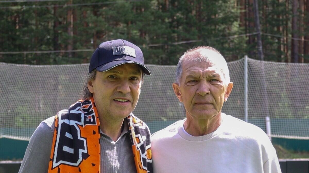    Новый капитан корабля. Добро пожаловать в «Урал», Сергей Николаевич.   vk.com/fc_ue
