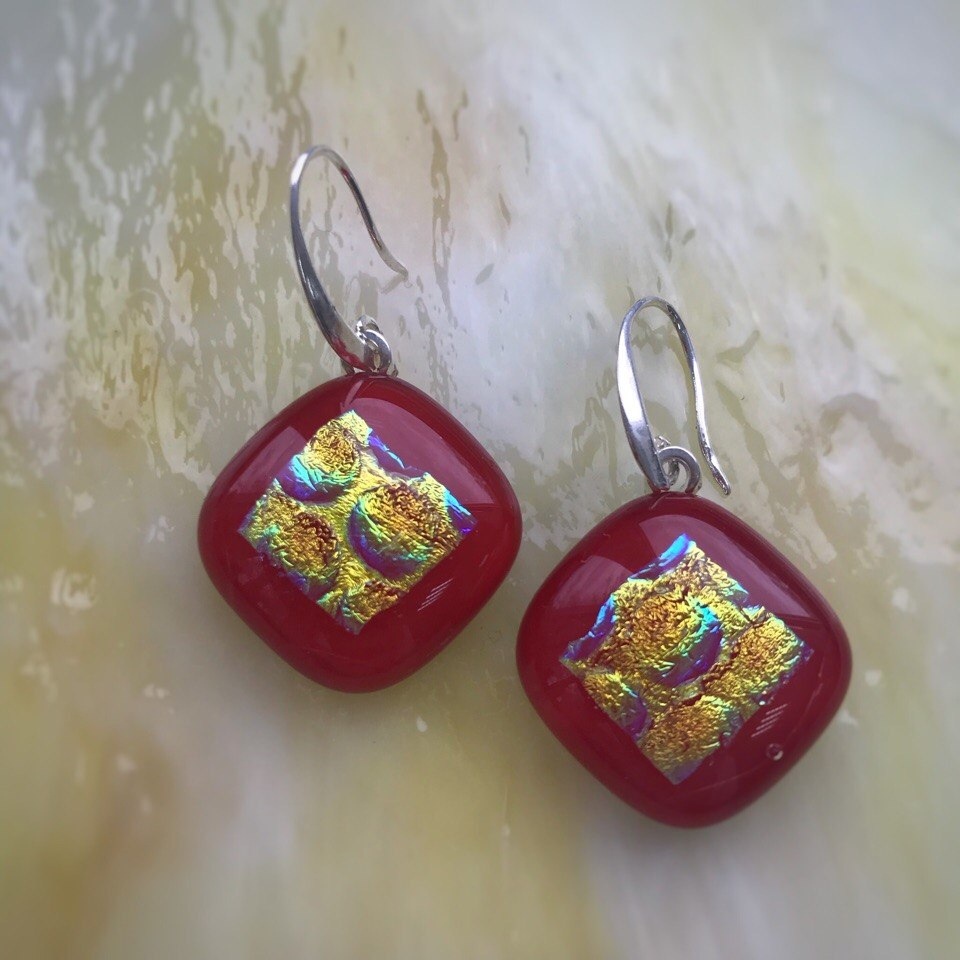 Серьги из дихроического стекла