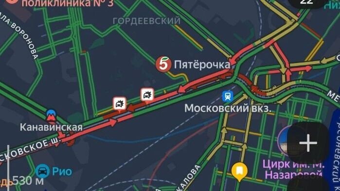    Пробка растянулась примерно на три километра   «Яндекс.Карты»