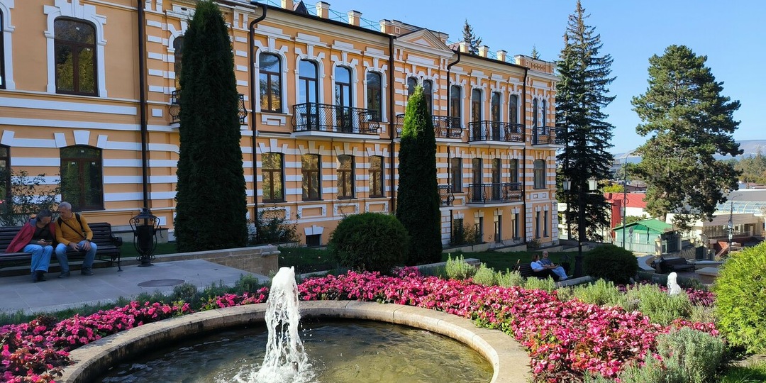 Террасы Кисловодска: где есть, дышать горами и ловить курортное настроение
