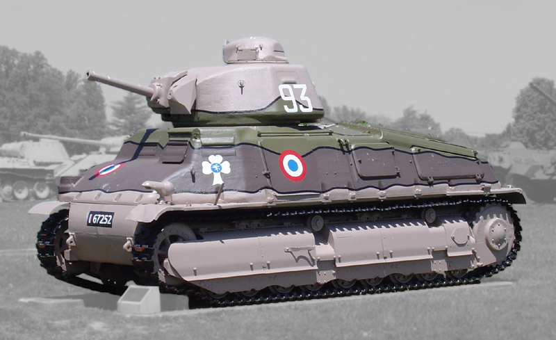Единственный полностью оригинальный танк SOMUA S35, сохранившийся до наших дней, стоит на территории танкового музея в Абердине. Фотография в свободном доступе.