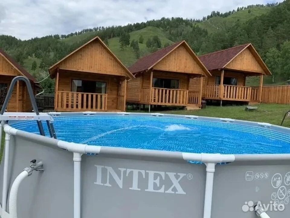    Турбаза в Республике Алтай за 20 млн рублей. Источник: avito.ru