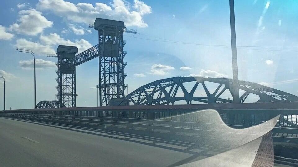   В Ростове 15 июня из-за ветра отменили вечернюю разводку мостов   Viktor Petrenko / Яндекс. Карты