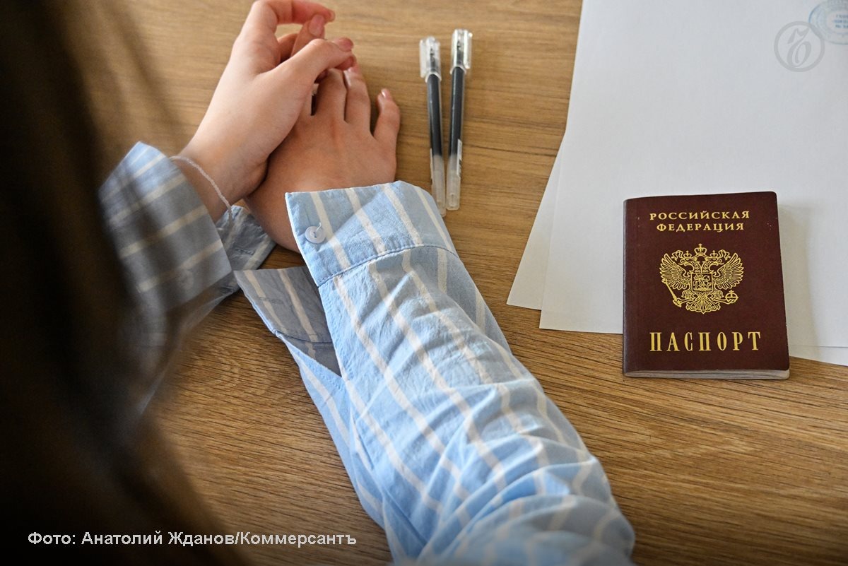 Зачастую репетитор, дающий учащемуся то, чего тот недополучает в школе,— это его же школьный учитель