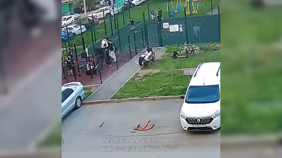    В Уфе хулиганы толпой избили подростка