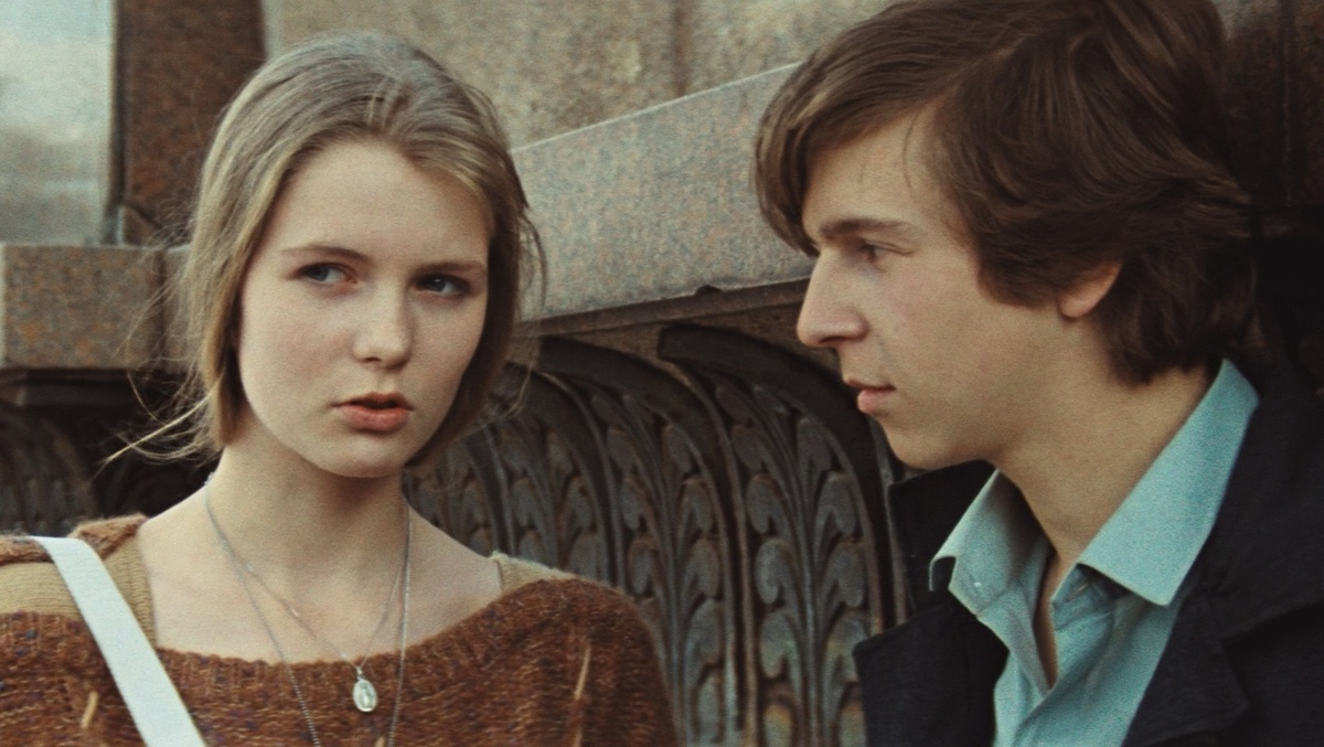 Кадр из фильма "Курьер", 1986 год, режиссер Карен Шахназаров