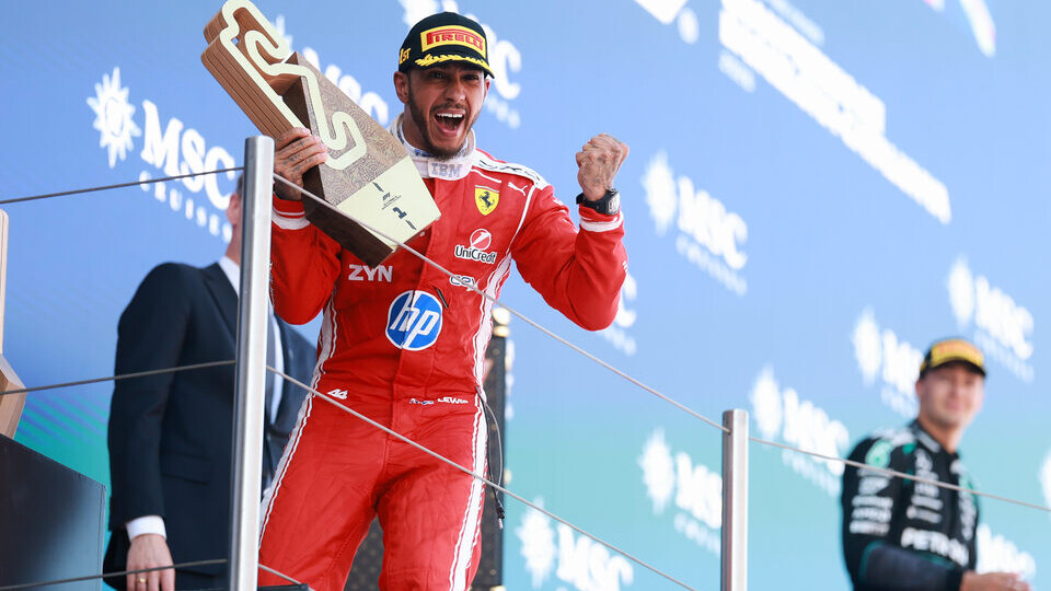 Вот это комбо! Первая победа Льюиса Хэмилтона с Ferrari в цифрах и фактах