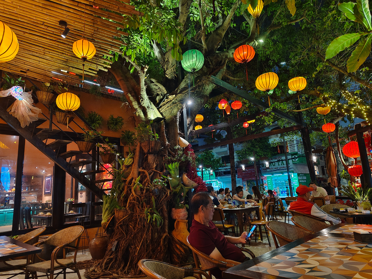 Ресторан Ơi Nha Trang Restaurant в Нячанге (Вьетнам)