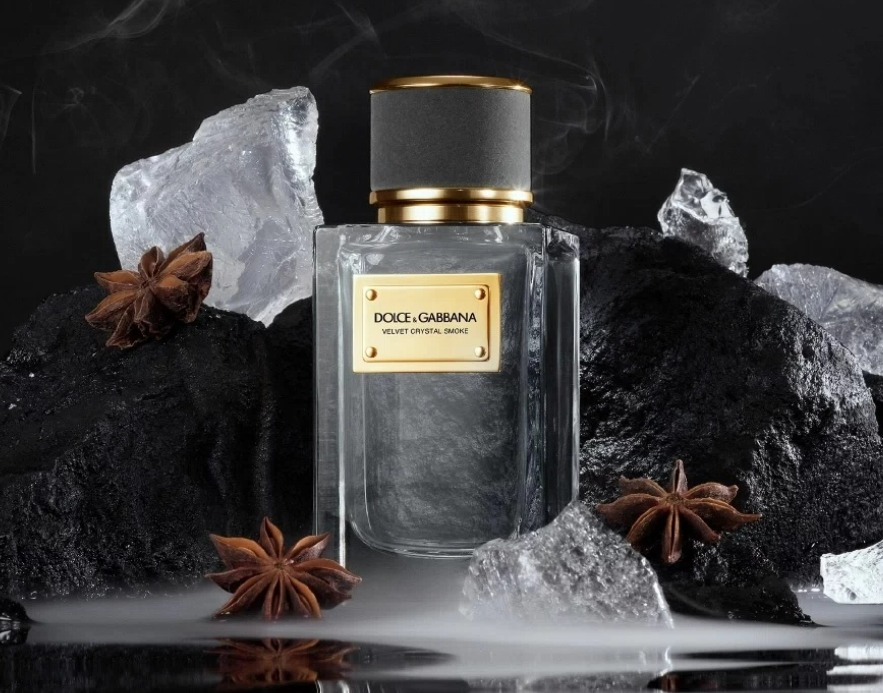  Dolce & Gabbana Velvet Crystal Smoke 