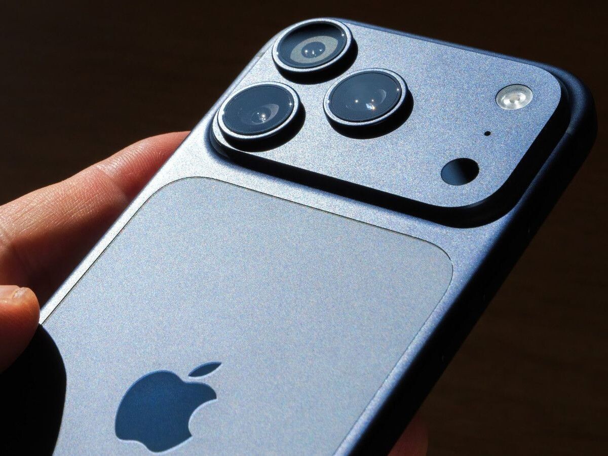    Появился сайт-энциклопедия с разборкой всех iPhone