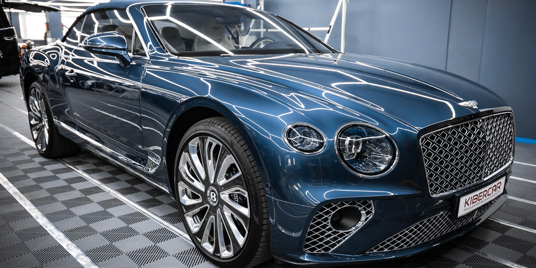 Bentley Continental GT: мягкая полировка и керамическое покрытие