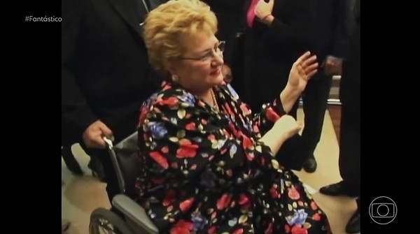 Анита Харли 