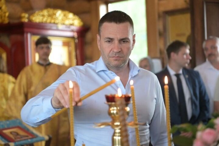 Ковчег с мощами Киево‑Печерских отцов разместили в хабаровском храме
