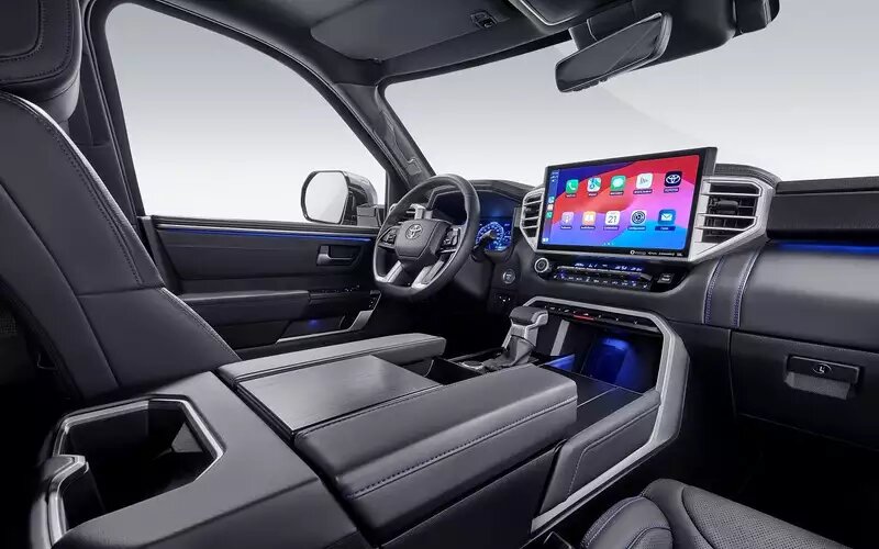 Интерьер Toyota Sequoia📷
