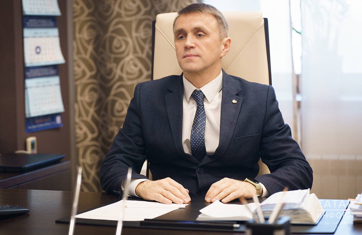 Андрей Большаков: « В большинстве развитых зарубежных энергосистем накопители сегодня рассматриваются не как вспомогательное оборудование, а как сформировавшийся самостоятельный системный ресурс»Фото: © Владимир Васильев / «Татар-информ»